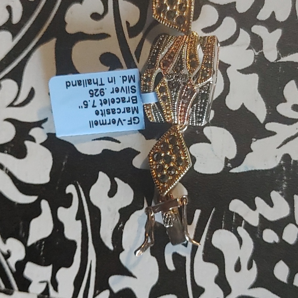 Bracelet - Picture 3 of 3